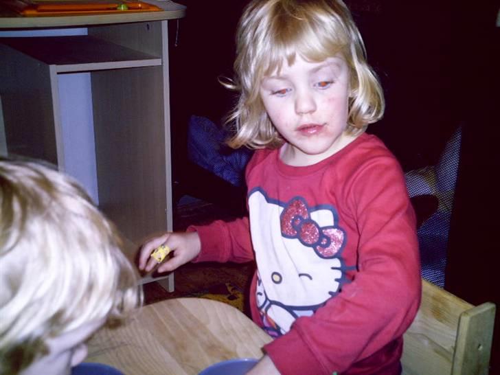Pige Cecilie Nielsen billede 13