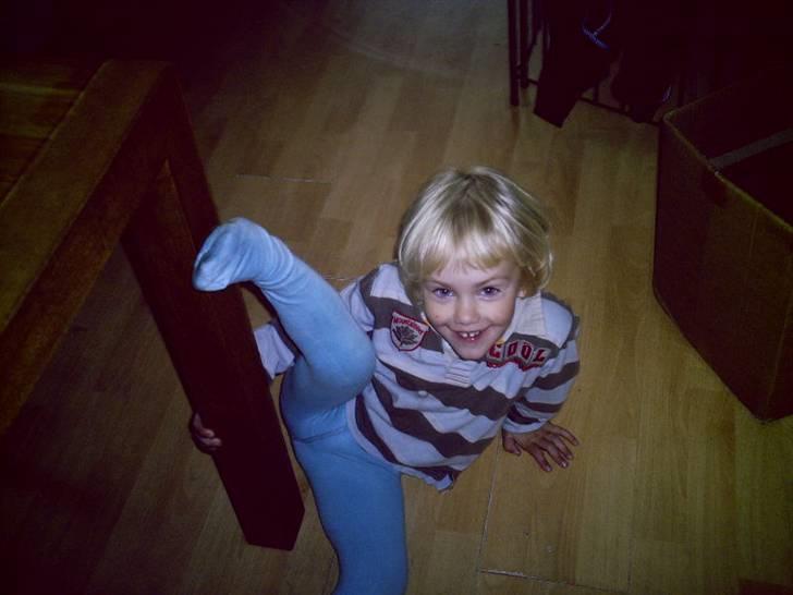 Pige Cecilie Nielsen billede 15