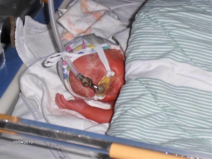 Pige Mie - Mie 5 min gammel billede 2