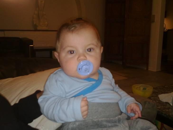 Dreng Malik - er du færdig nu mor? billede 10