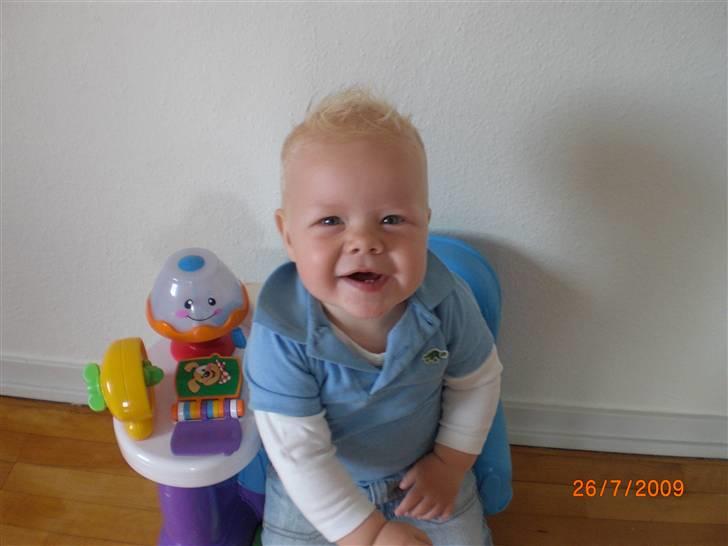 Dreng Malthe Thorsø Sørensen - Hans 1 års fødselsdag :) billede 8