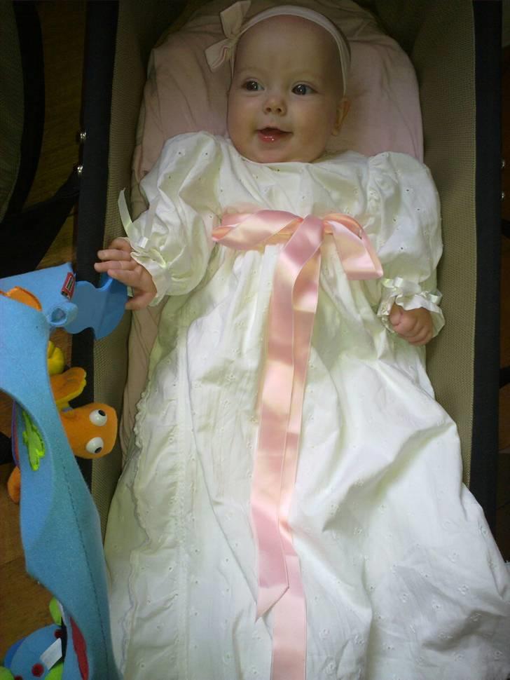 Pige Astrid Elvira billede 15