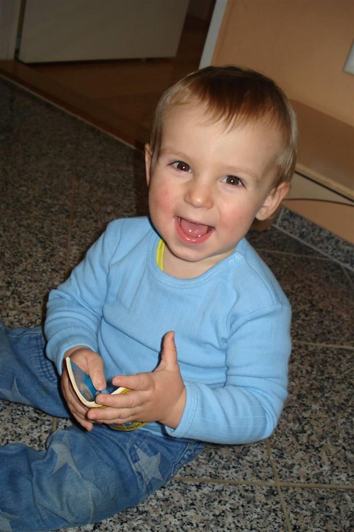 Dreng Magnus - Magnus i dagplejen 2010 :D billede 9