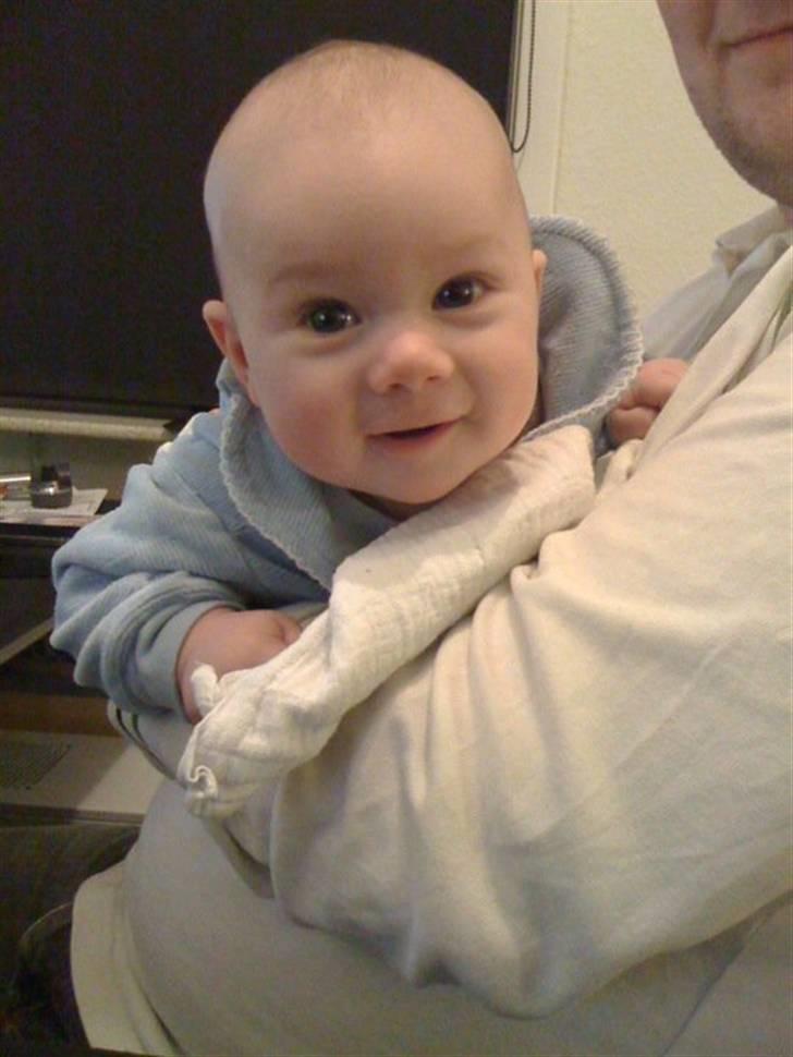 Dreng Silas - 14 uger gammel billede 2