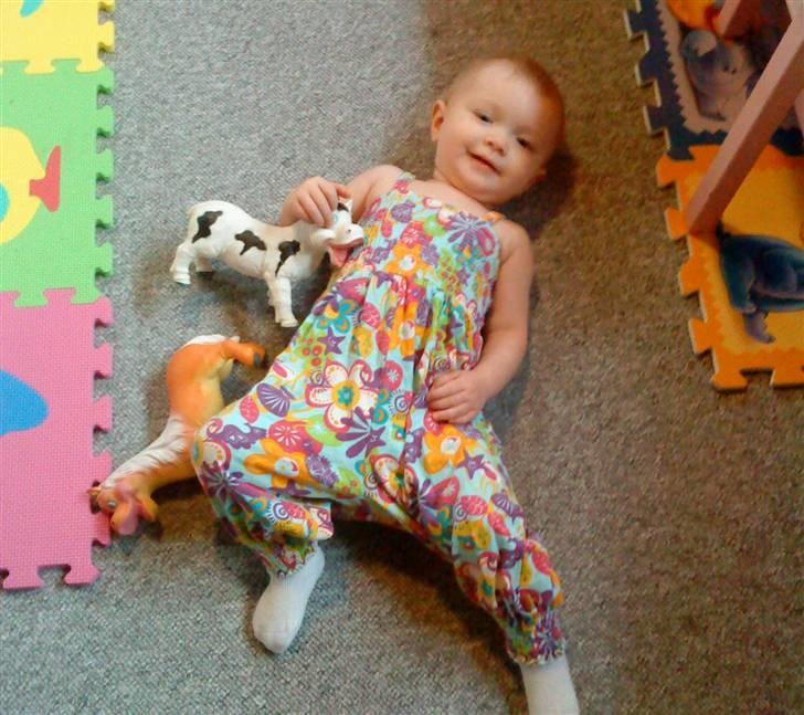 Pige olivia billede 18