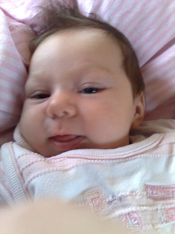 Pige Amalie - så fik jeg lige et lille smil med på vejen. billede 10