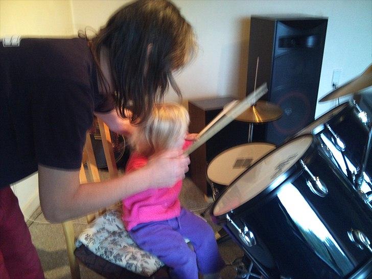 Pige line spure nielsen - er bare s¨å go til a spille billede 17