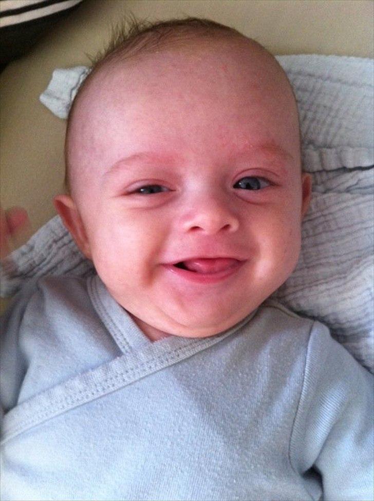 Dreng Leon - 6/7-11 En glad baby efter 9 timers nattesøvn <3 billede 9
