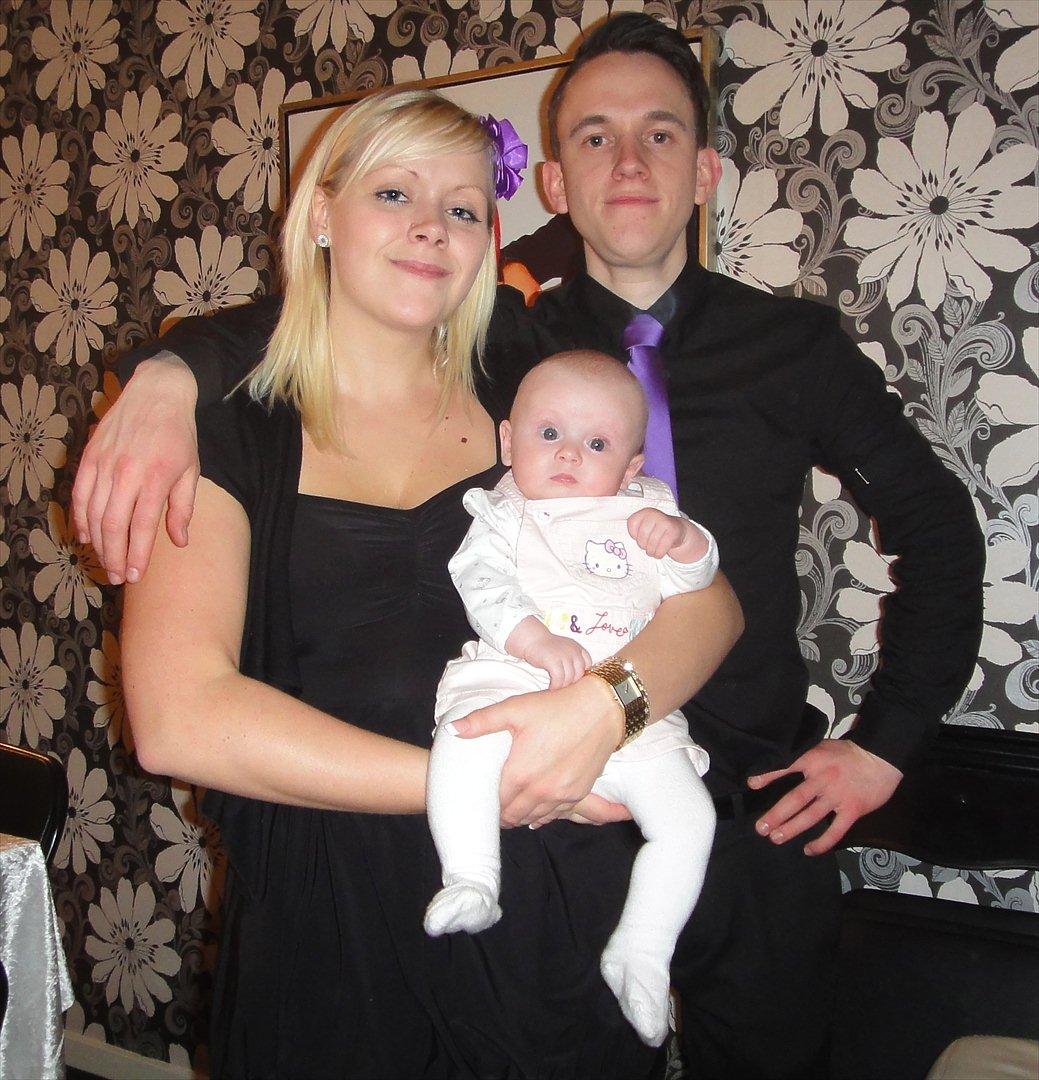 Pige Filippa - Filippa's dåbsdag :) billede 7