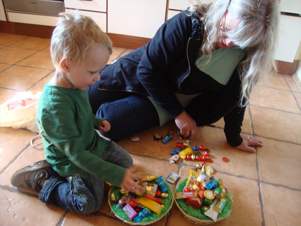 Dreng Phillip N Frohwirth - Der bliver delt lige billede 11