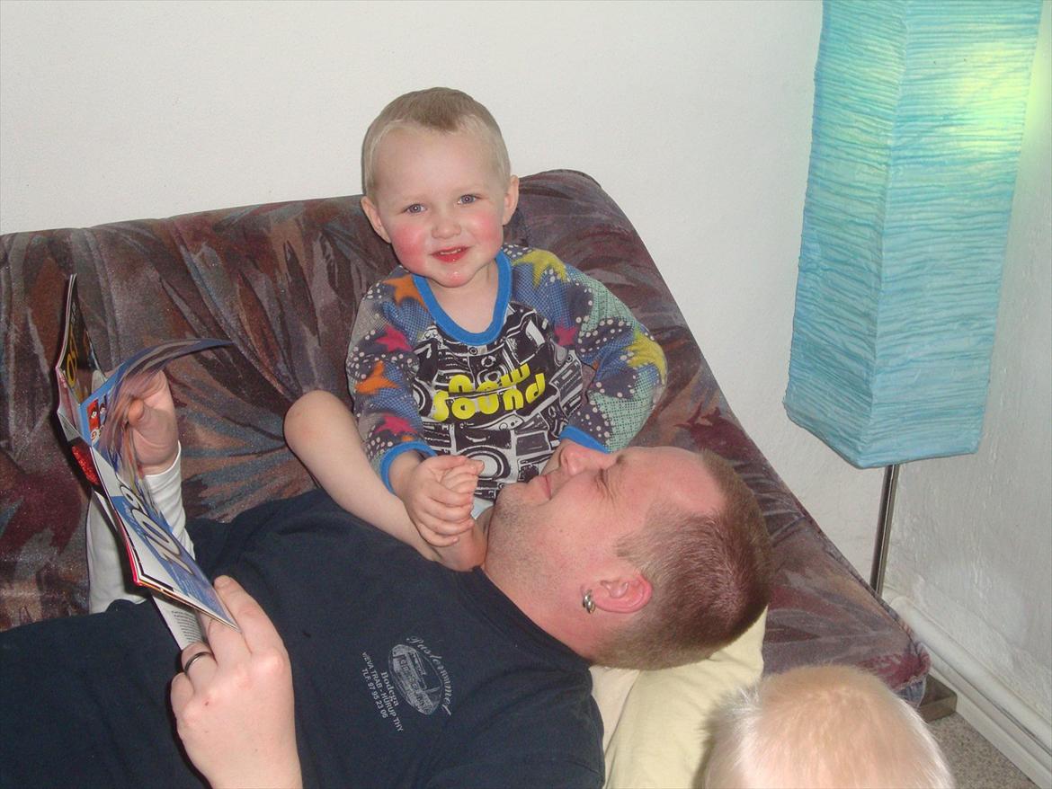 Dreng Phillip N Frohwirth - Phillip og far billede 12