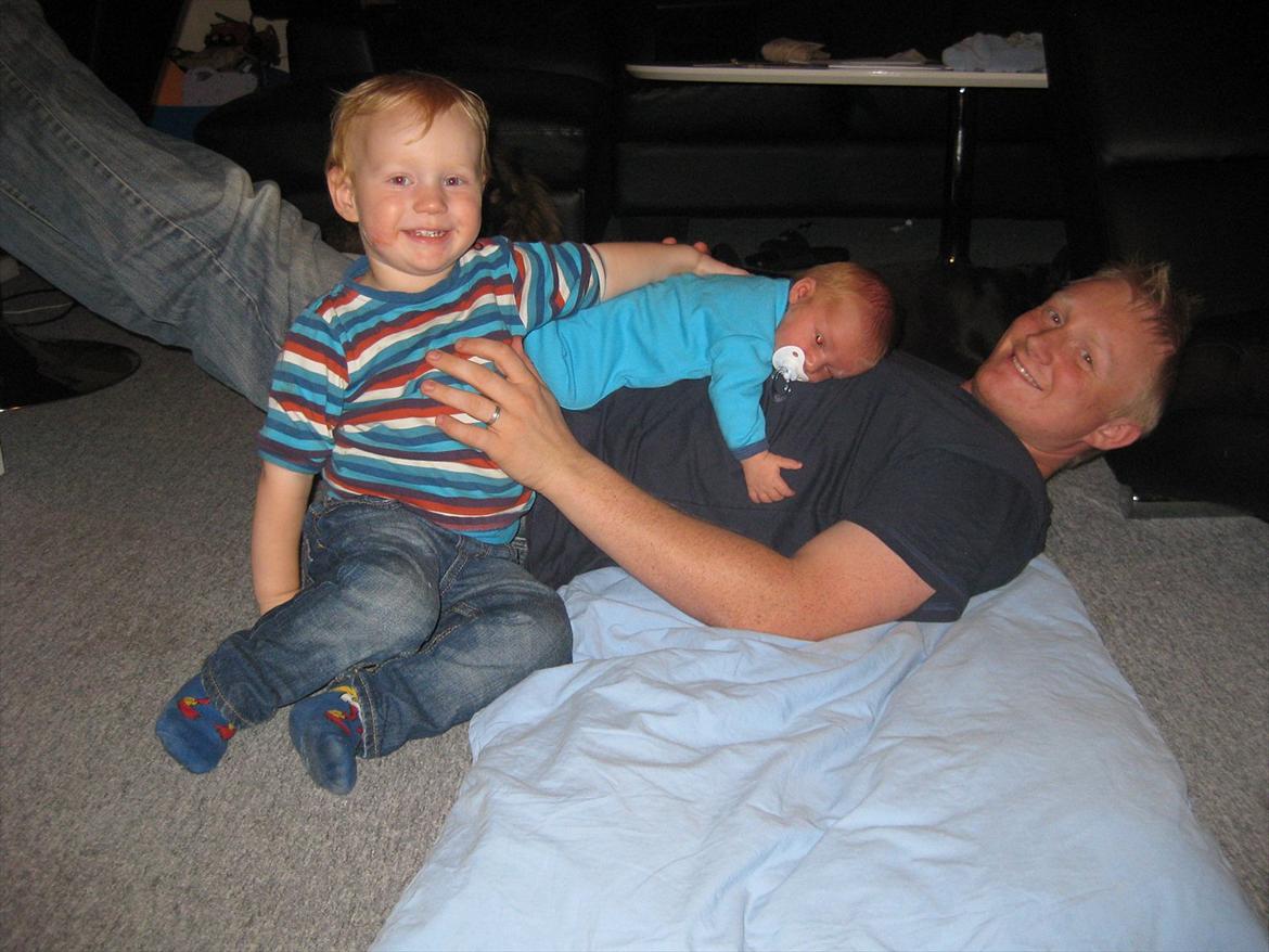 Dreng Alexander Noah - Min lille familie billede 13