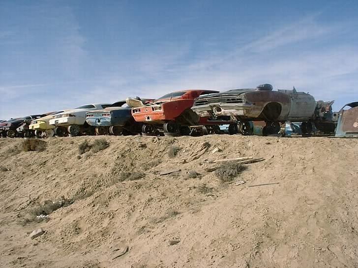 AmerikanerBiler Skrot pladsen. billede 13