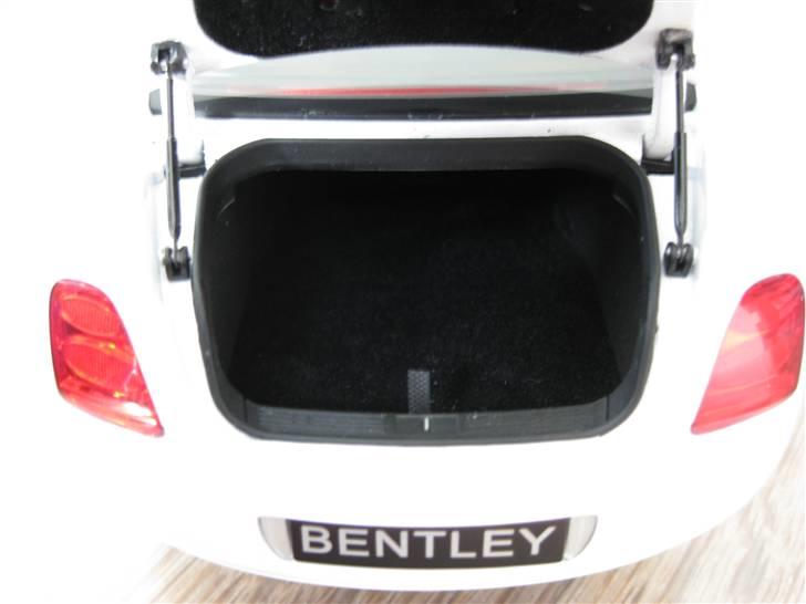 3 x Bentley 1:18 modelbiler billede 5