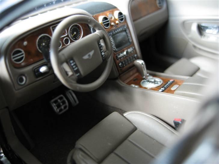 3 x Bentley 1:18 modelbiler billede 20