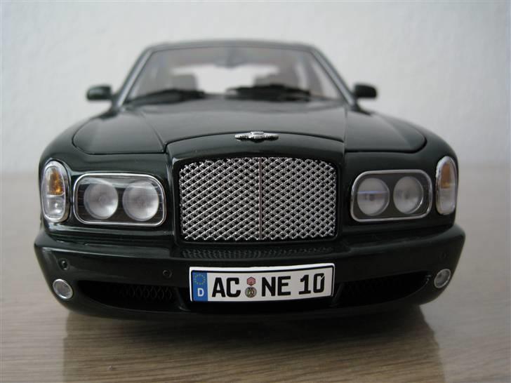 3 x Bentley 1:18 modelbiler billede 27