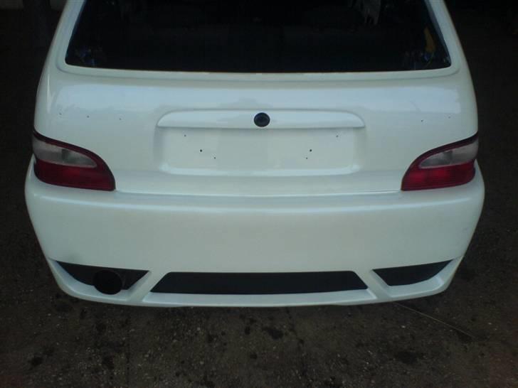 Citroen Saxo VTS 8V projekt/styling UPDATE 7-7-08 - Bagenden .. Her kan man se lidt af perlemoren billede 109