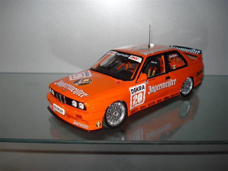 Modelbiler 1:18 1:43 1:87 m.m. - BMW M3 DTM 1:18. Køre : W. Gardner ( Verdensmester i MOTOGP 1987) billede 74