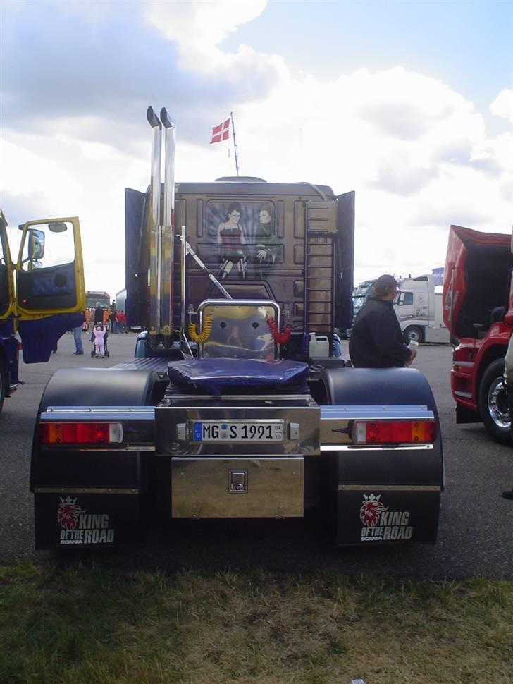 Lastbilshow vandel billede 3