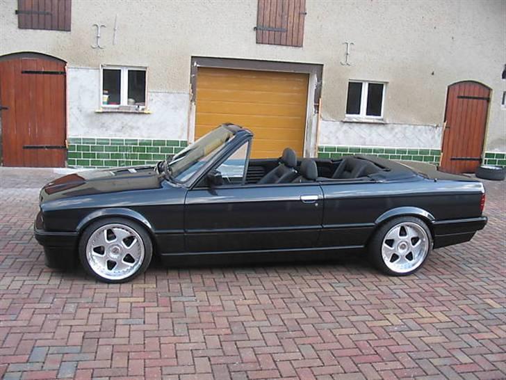 Her er lidt billeder af min Bmw E30 cab. - Billede fra sælger i tyskland billede 5