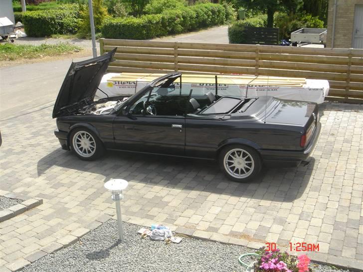 Her er lidt billeder af min Bmw E30 cab. billede 23
