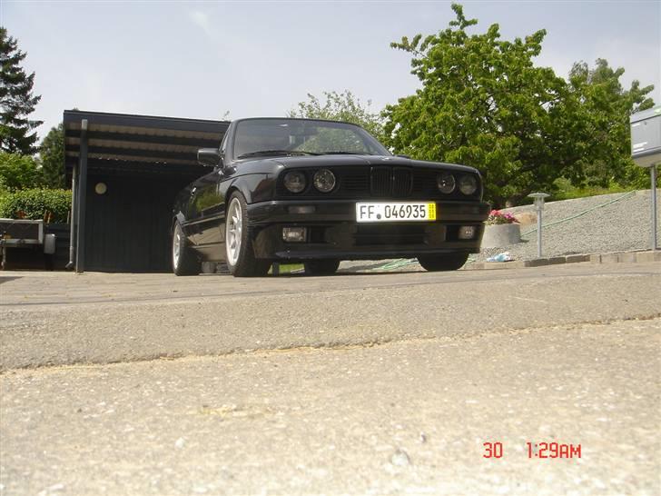 Her er lidt billeder af min Bmw E30 cab. billede 32