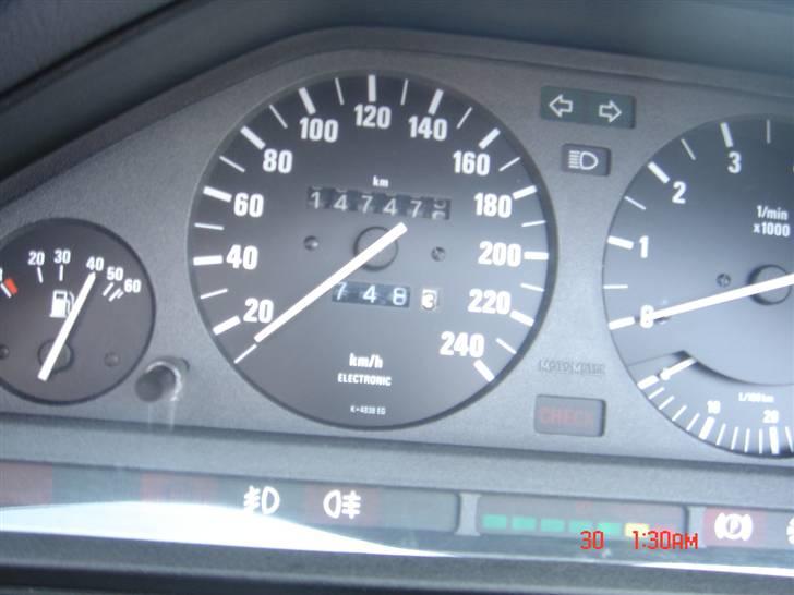 Her er lidt billeder af min Bmw E30 cab. billede 38