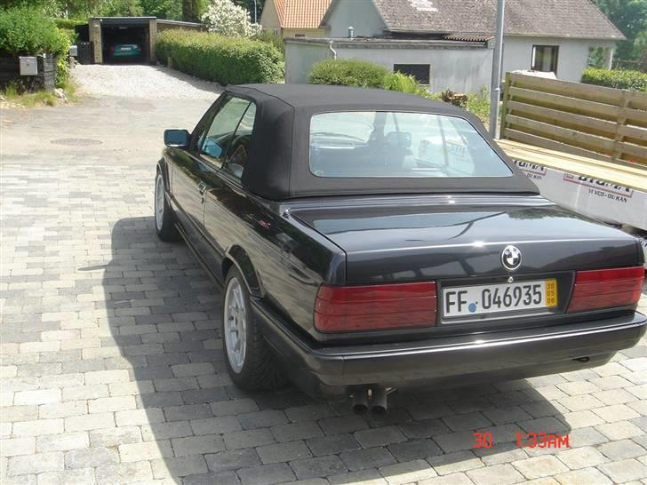 Her er lidt billeder af min Bmw E30 cab. billede 45