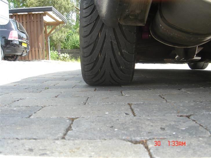 Her er lidt billeder af min Bmw E30 cab. billede 46