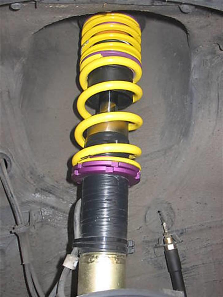 Her er lidt billeder af min Bmw E30 cab. billede 49