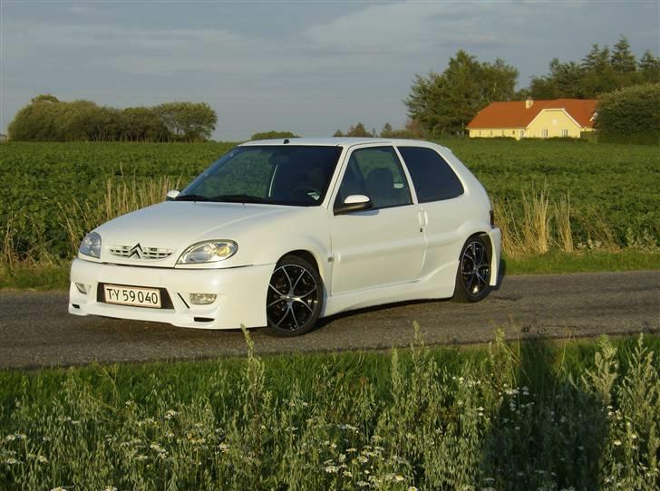 Citroen Saxo VTS 8V projekt/styling UPDATE 7-7-08 - Mangler stadig en del!, men det begynder at ligne en bil . billede 167