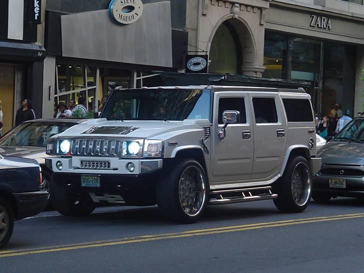 Bilbilleder fra USA (Part 1 af 6 - New York) - En Hummer H2, med enormt store fælge... billede 19