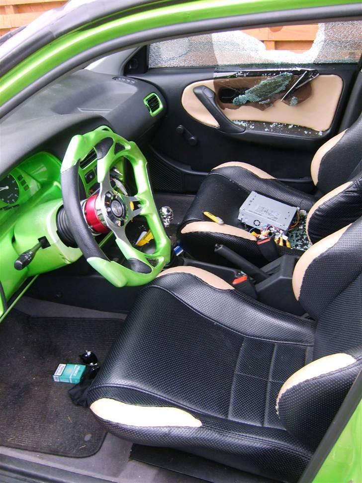 Misundelse er en grim ting billede 4