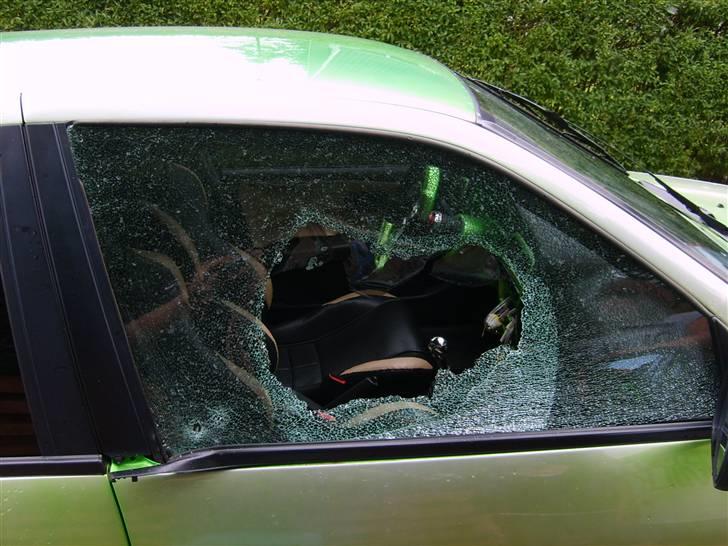 Misundelse er en grim ting billede 15