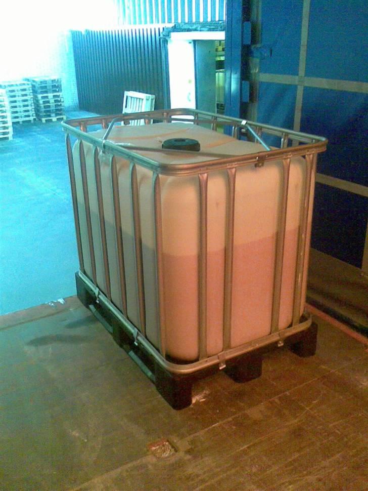 Leje lastbil (så kom vi af med den og fik DAF) - Det gynget lidt når jeg bremset have 36pl med det med på bilen:) billede 31