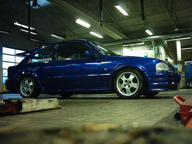 Ford escort 2,0 16v 4x4 turbo cosworth - Min første turbo bil. en escort rs turbo ombygget til en 1900 med stage3 top, kæmpe grs ic, 1,4bars tryk. rally bur osv osv billede 25