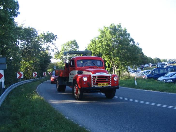 Kaløvig Tirsdags træf d.29/7-08 - Volvo Lastbil monteret med en ældre Hiab kran billede 2