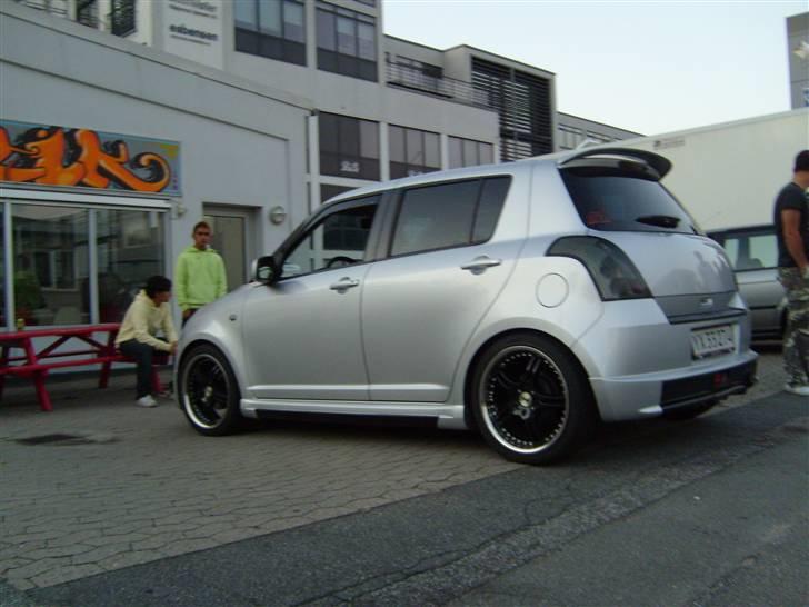 Jari auto åbnings fest d. 8 august  billede 27