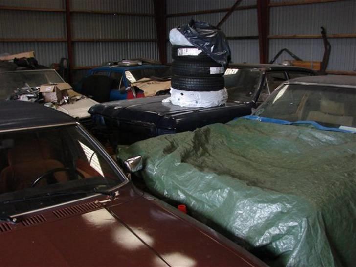 De hellige Svanbjerghaller! - Den "hemmelige" Opel under en pressening.... billede 5