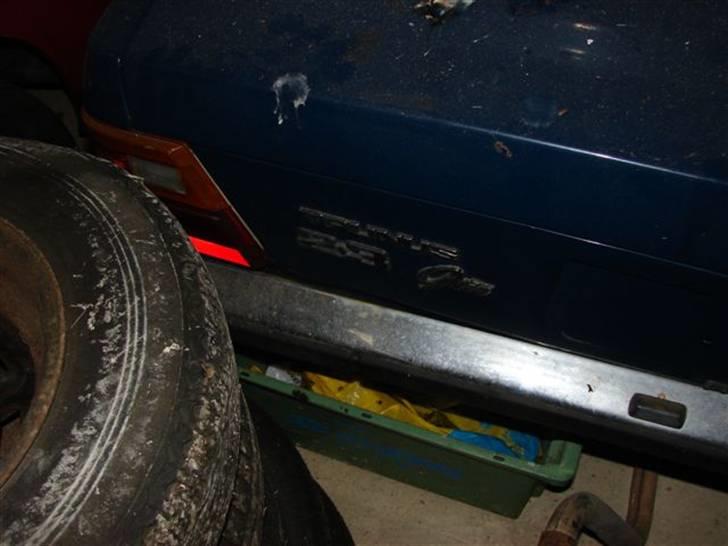 De hellige Svanbjerghaller! - Peddersen´s dødsdømte Taunus Ghia! Det tog ham kun 2 år at indse det, vi andre godt vidste, da han købte den! ;-) billede 18