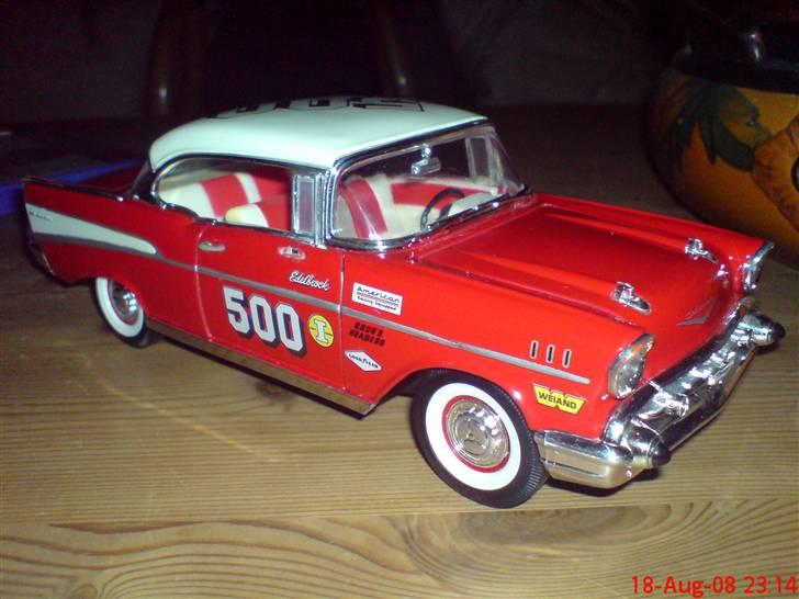 Modelbil 1:24 Chevrolet Belair. - Sådan ser den ud efter. billede 30