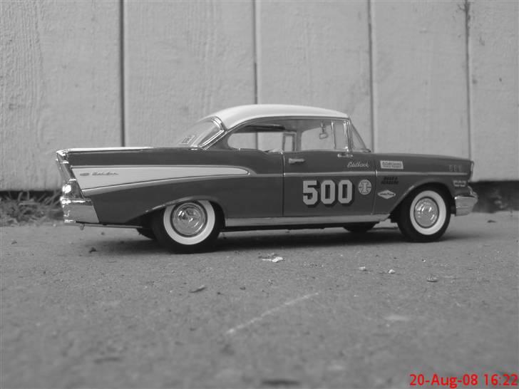 Modelbil 1:24 Chevrolet Belair. billede 2