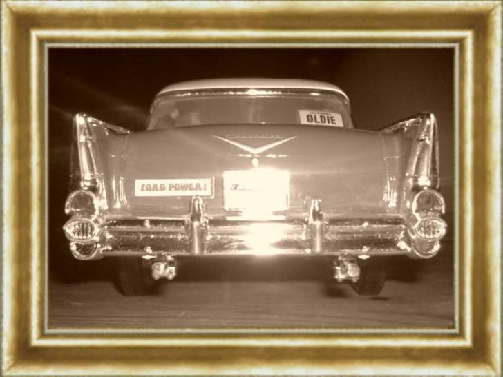 Modelbil 1:24 Chevrolet Belair. billede 13