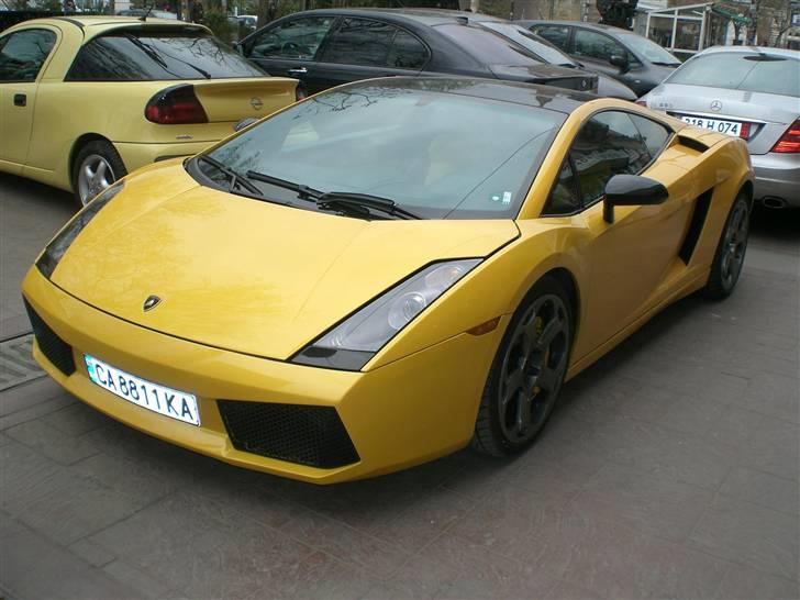 De har faktisk fede biler i Bulgarien billede 9