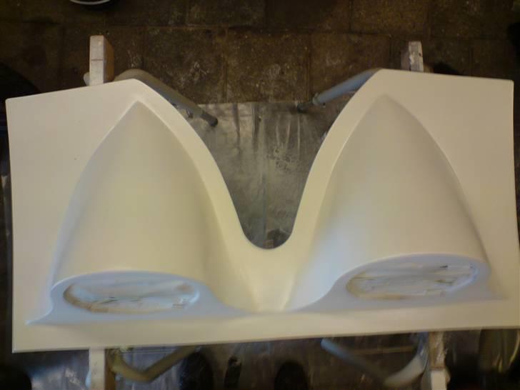 Anlæg i glasfiber - golf 3 - Inden den blev poleret billede 6