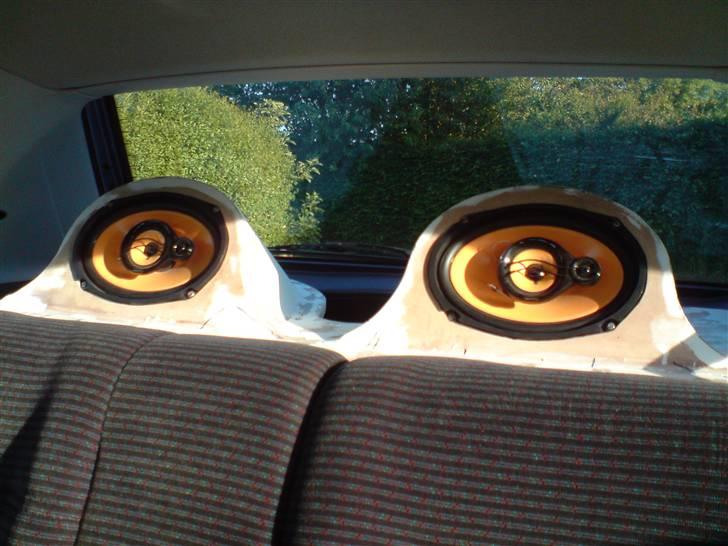 Anlæg i glasfiber - golf 3 - Set inde fra bilen billede 13