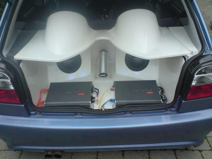 Anlæg i glasfiber - golf 3 - Monteret i bilen billede 29