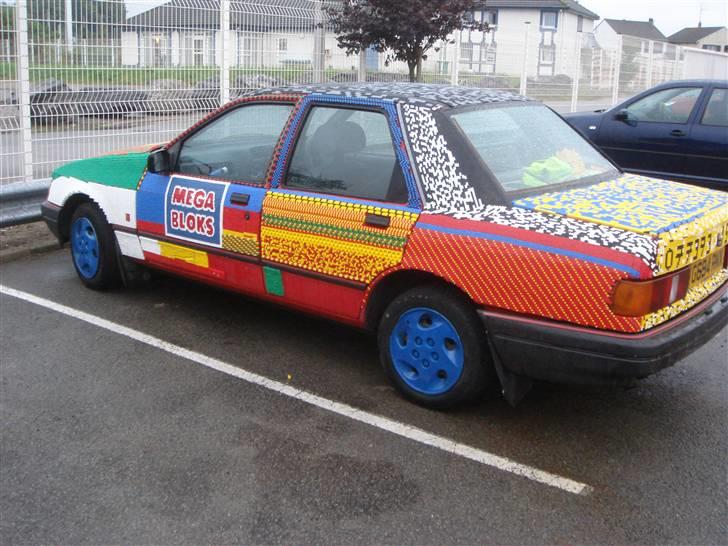 Sære biler i frankrig :-) billede 2