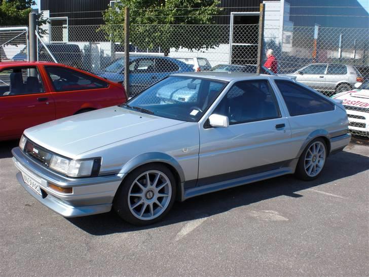 AE86 træf hos egon buch (gadbjeg motorimport) billede 4