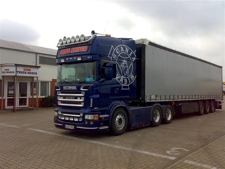 Min vogn ved H C Svendsen.  - Satme en iorden vogn næsten.. billede 15